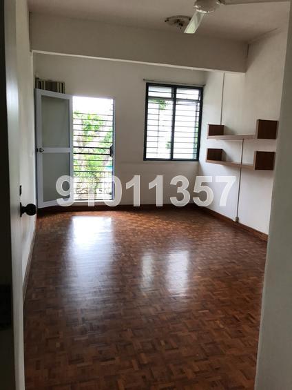 Richards Avenue (D19), Terrace #139980762